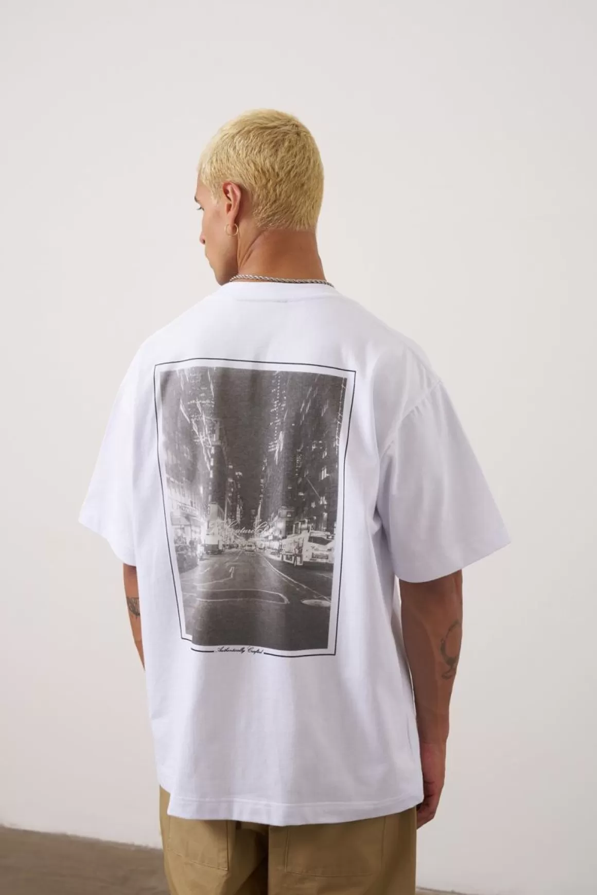 The Couture Club T-Shirts>Cityscape Photo Graphic Relaxed T-Shirt White