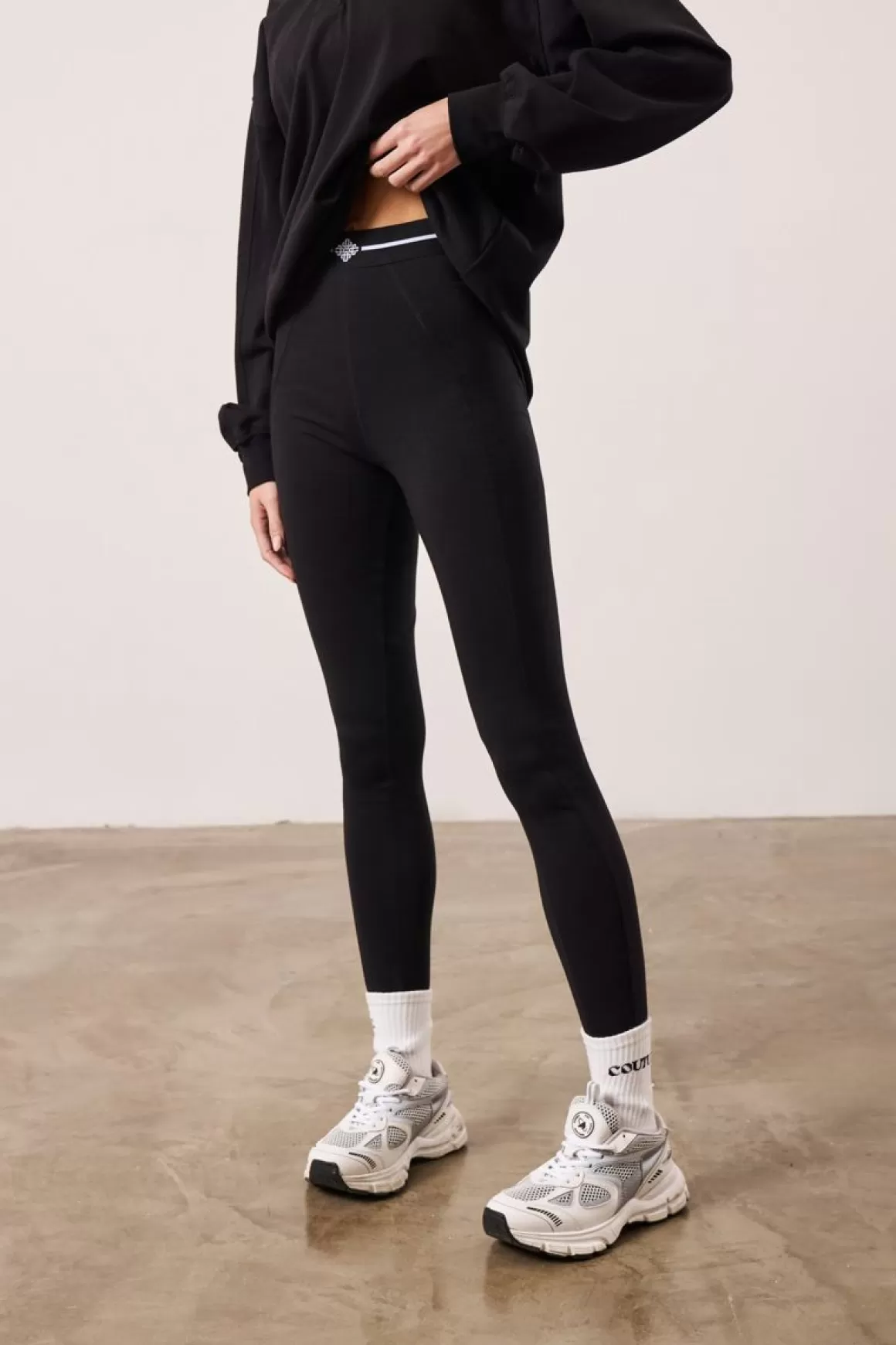 The Couture Club Co Ords & Sets>Emblem Jersey Leggings Black