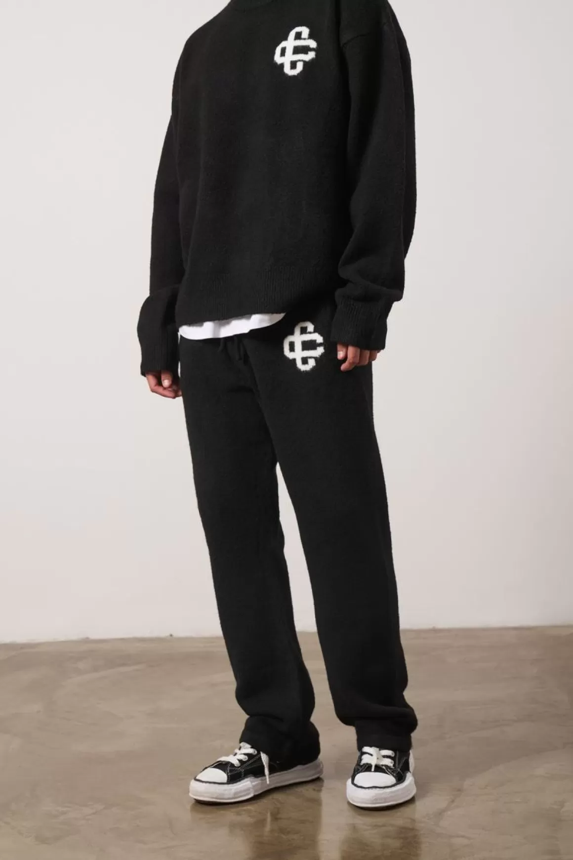 The Couture Club Knitwear>Fluffy Knit Emblem Joggers Black